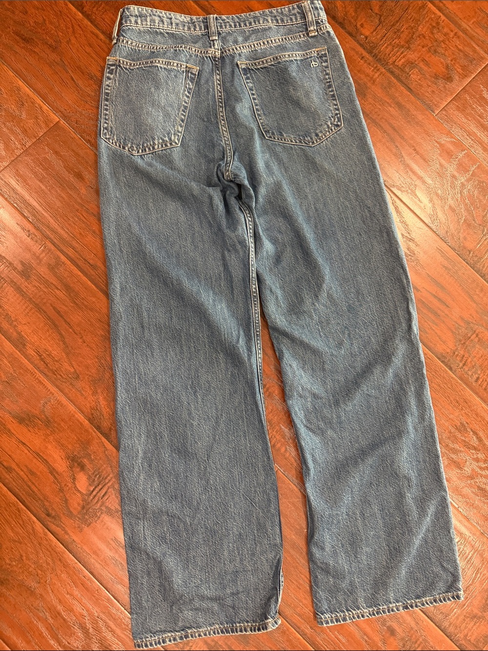 Rag & Bone Lori Mid Rise Jeans. - Picture 6 of 7